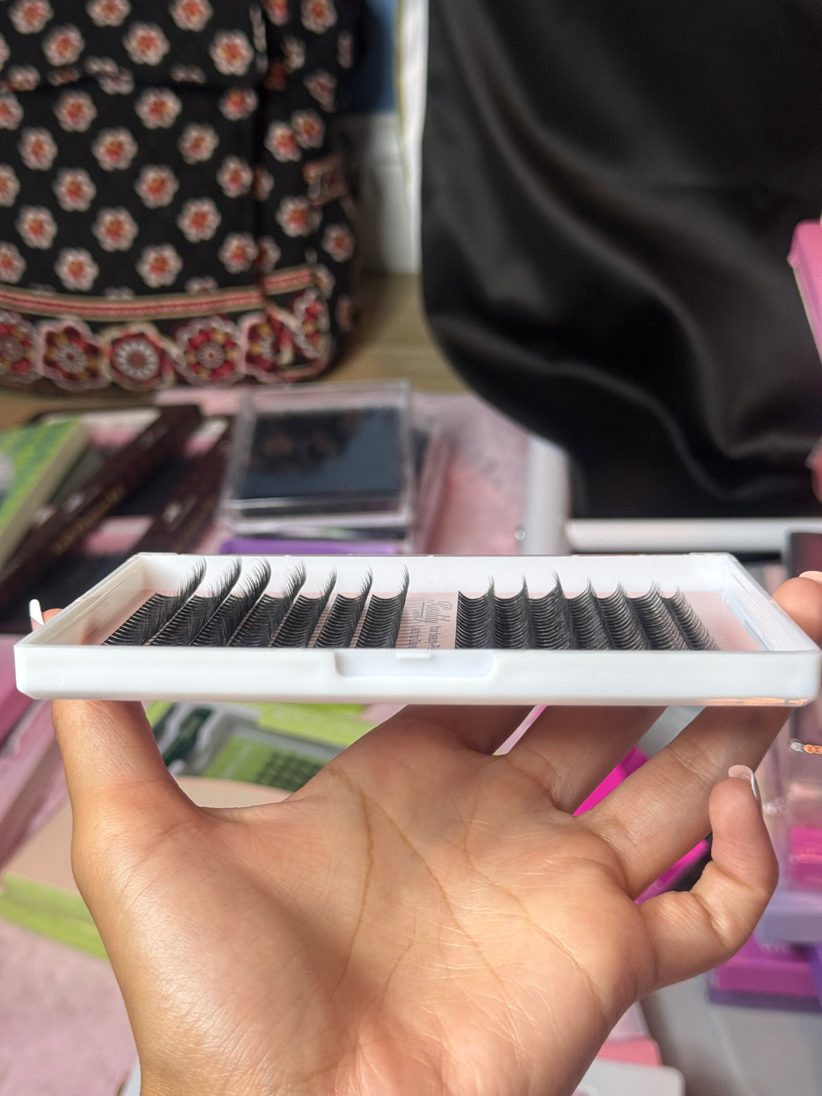 Kisslily Wispy Lash Clusters